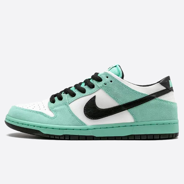 나이키 SB 단클로 PRO 「IW Sea Crystal Green Glow」819674-301