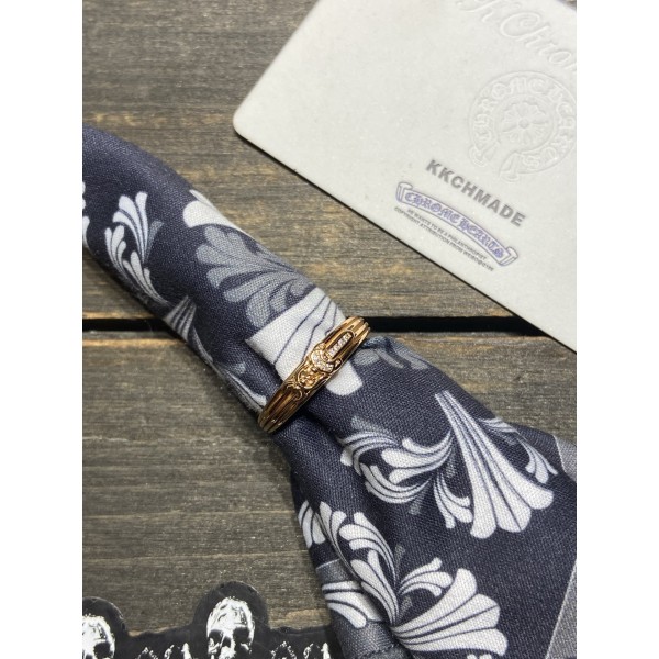 크롬하츠 22k 골드 다이아몬드가 가득한 좁은 칼날 밴드 링