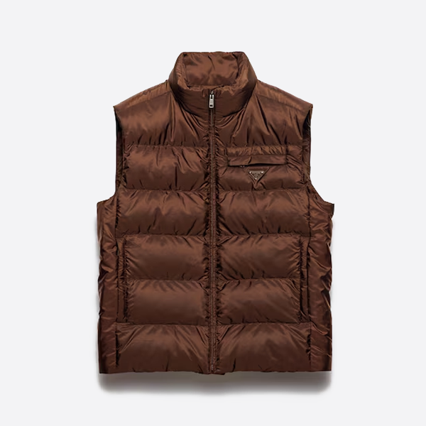 프라다 퀼팅 트라이앵글 마이크로 로고 베스트 브라운