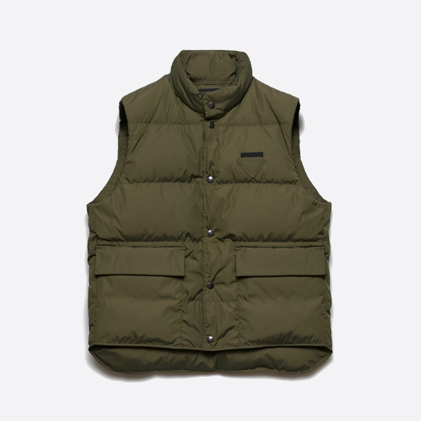 프라다 클래식 다운 베스트 그린