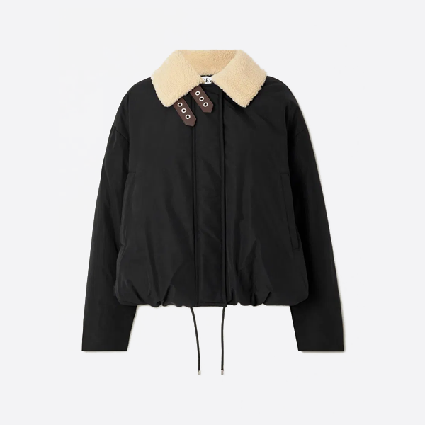 로에베 퍼 칼라 다운 재킷