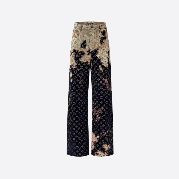 루이비통 페이디드 선셋 수트와 청바지