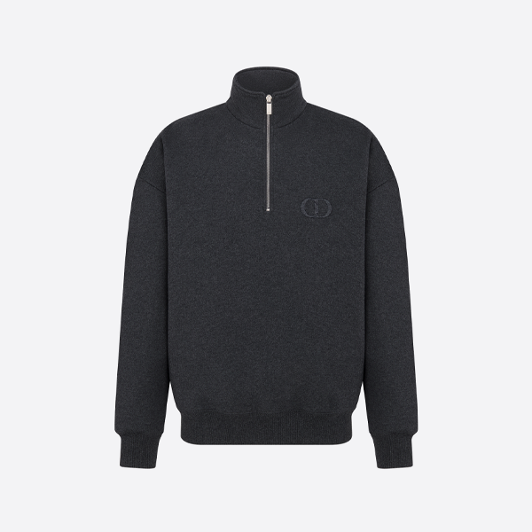 디올 라운드 자수 하프집업 수트와 스탠드업 칼라 스웨트셔츠