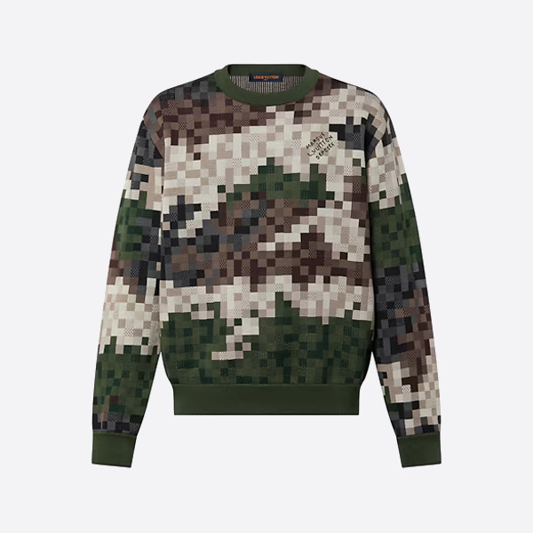 스터드 모자이크 장식이 있는 뒷면이 특징인 루이비통 그린 크루넥 스웨터